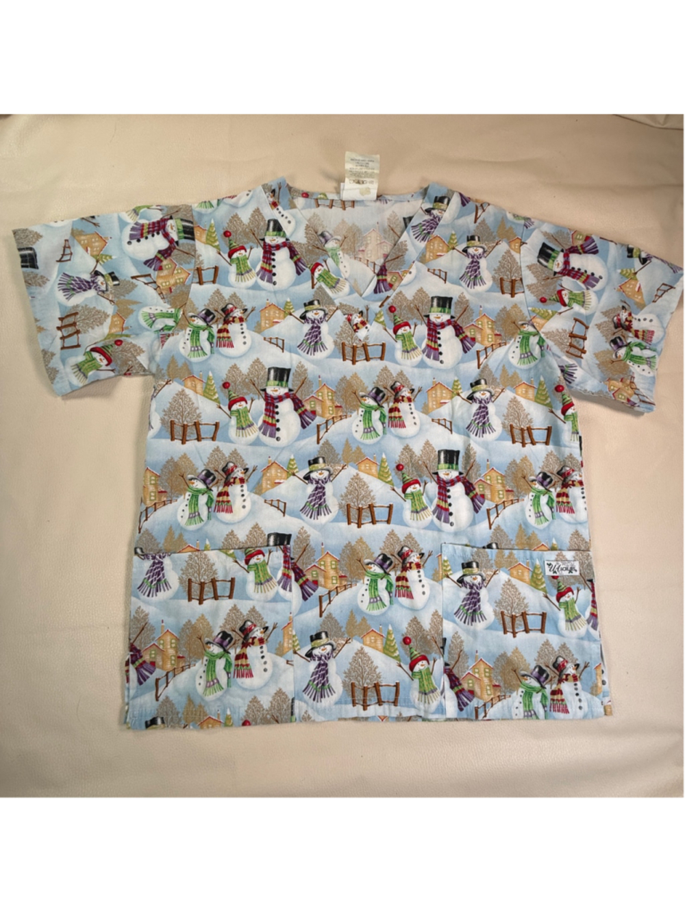 UA Scrubs Christmas Snowman Scrub Top Small Winter Holiday Medical Nurse